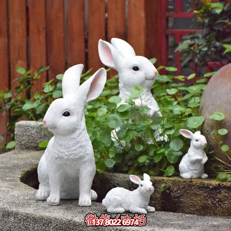 玻璃鋼兔子雕塑，點(diǎn)亮您的草坪