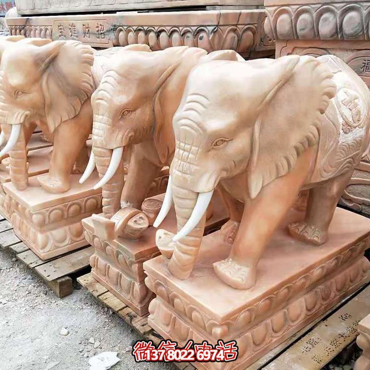 紅晚霞，石雕大象雕塑，點(diǎn)綴庭院空間