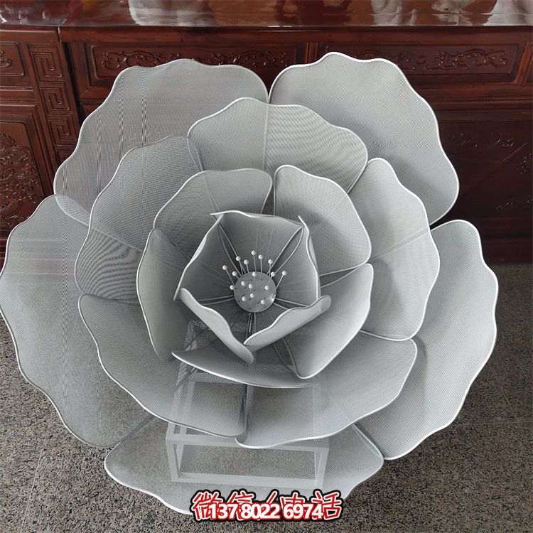 不銹鋼鏤空戶外蓮花雕塑，更美的園林景觀