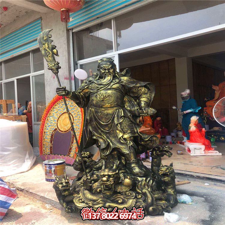 噴金烤漆大型景觀仿銅關公雕塑 噴金烤漆大型景觀仿銅關公雕塑