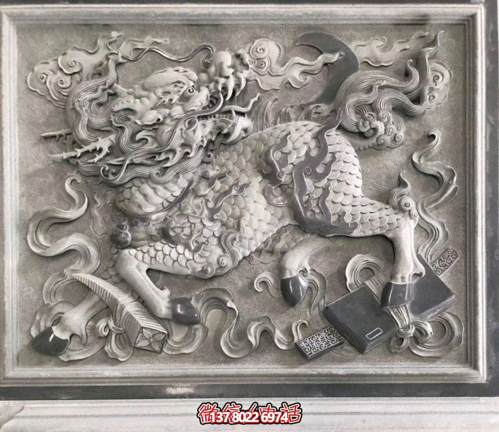 青石麒麟獻(xiàn)瑞：祥瑞滿庭，福佑千秋